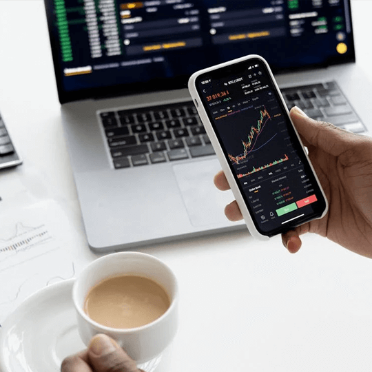 Strovemont Capital performance analytics illustration